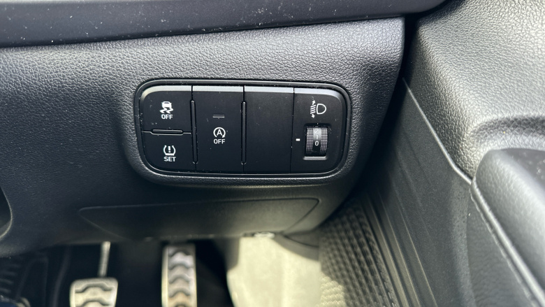 Hyundai BAYON 1.0 TGDi 48V MHEV SE Connect 5dr Petrol Hatchback